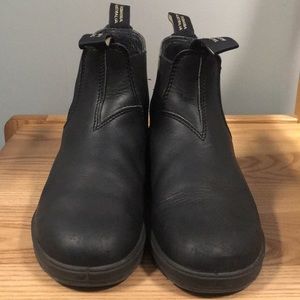 Used blundstone 500 boots